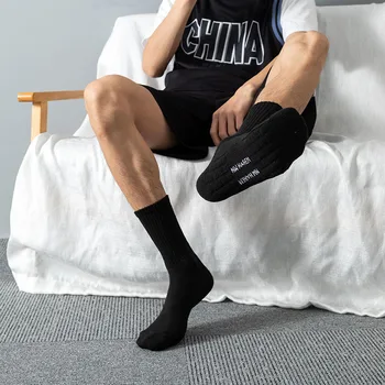 1 Чифт модни футболни чорапи Футболни мъжки спортни чорапи Высокоэластичные мъжки чорапи, средно / високо дължина